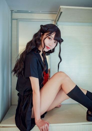 欧美模特写真新闻_1080P免费在线播放
